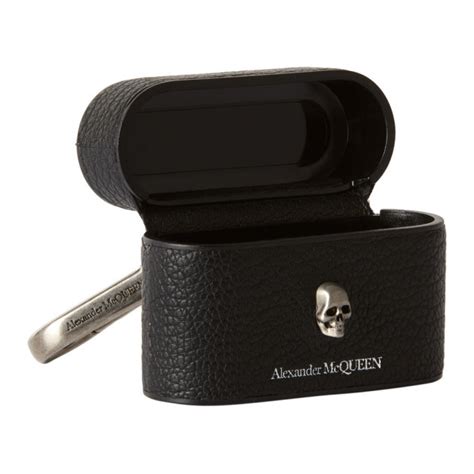 Alexander McQueen 黑色 Skull AirPods Pro 耳机保护套 .